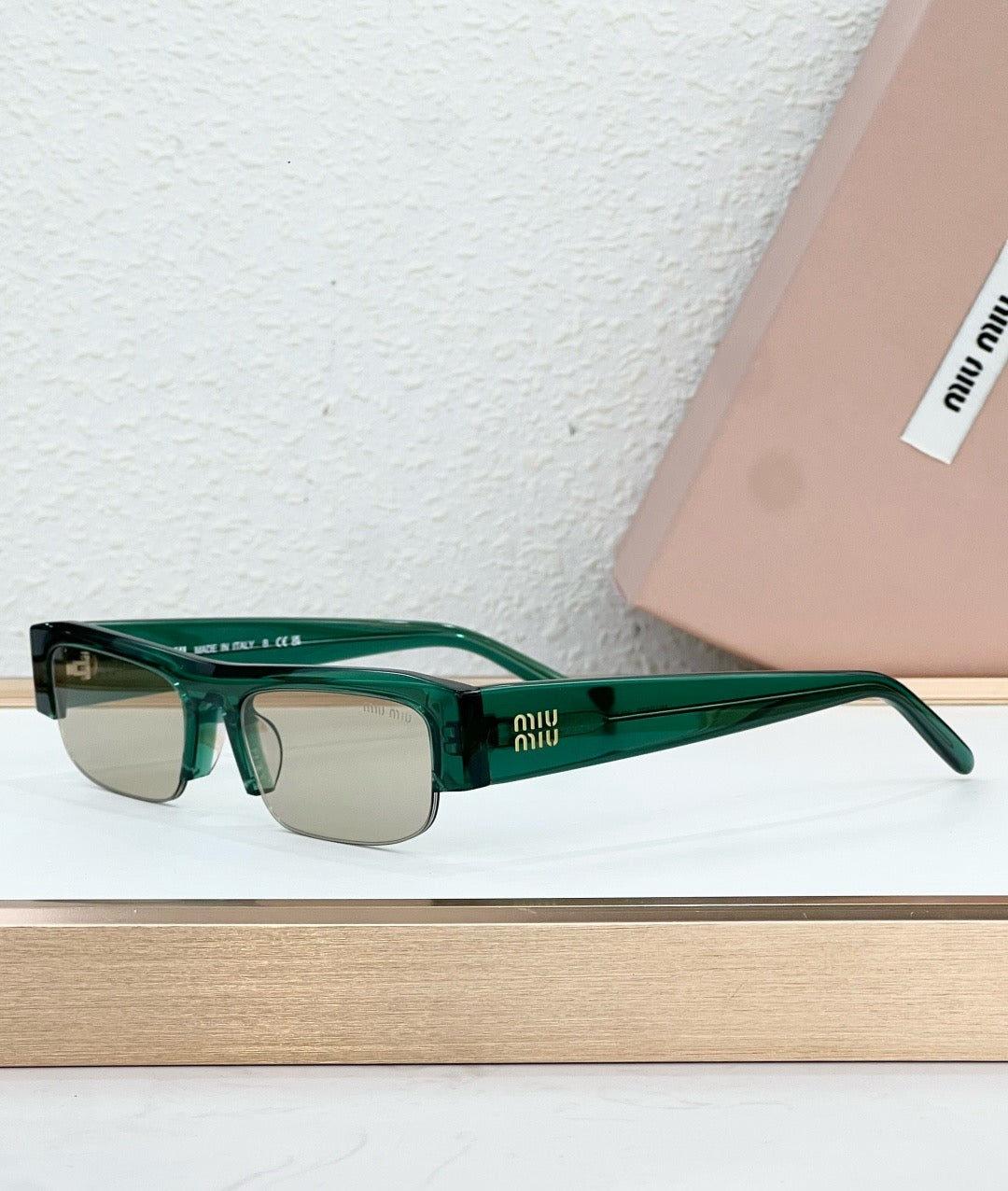 Miu Miu MUB07S