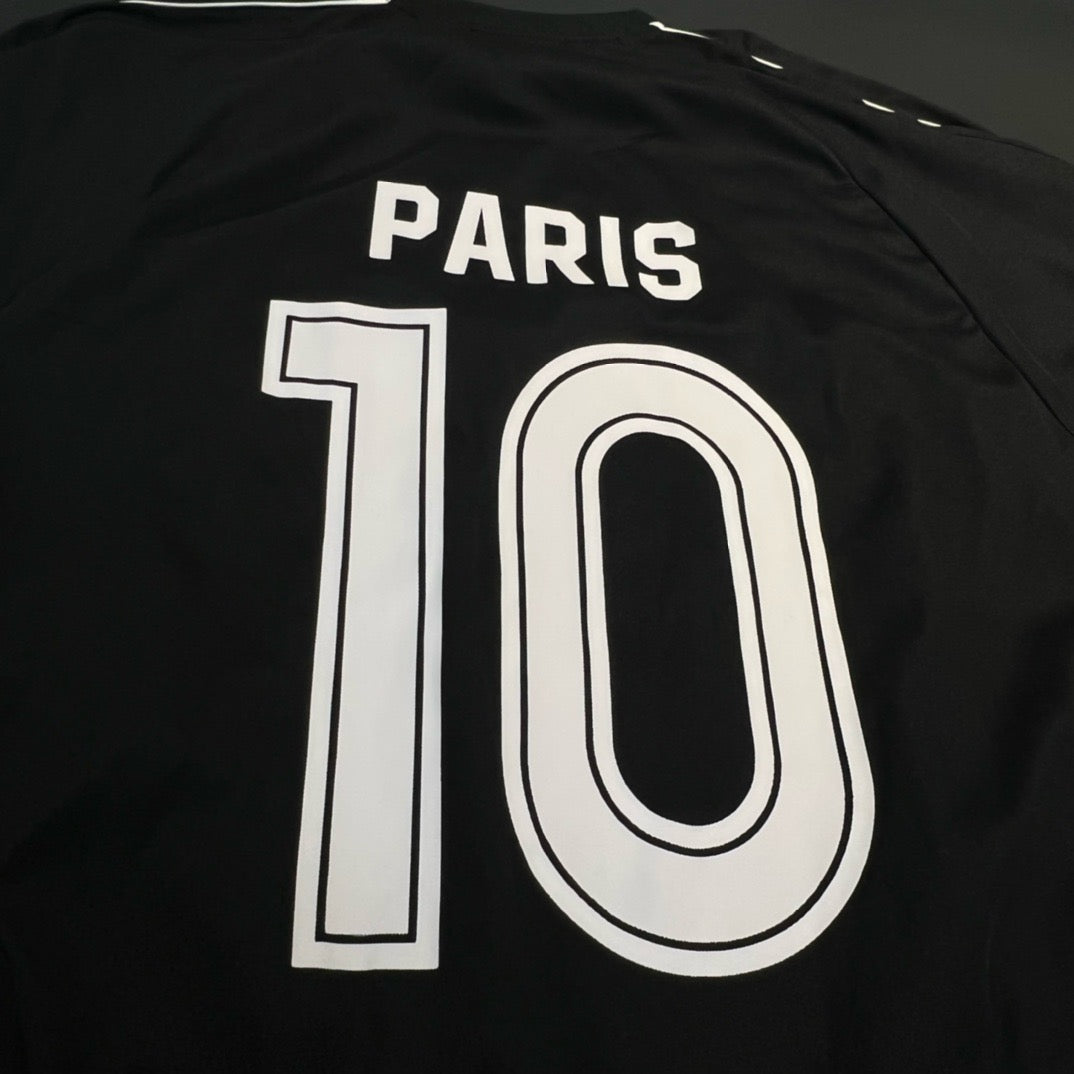 T-shirt manches longues Paris soccer oversize en noir/Blanc