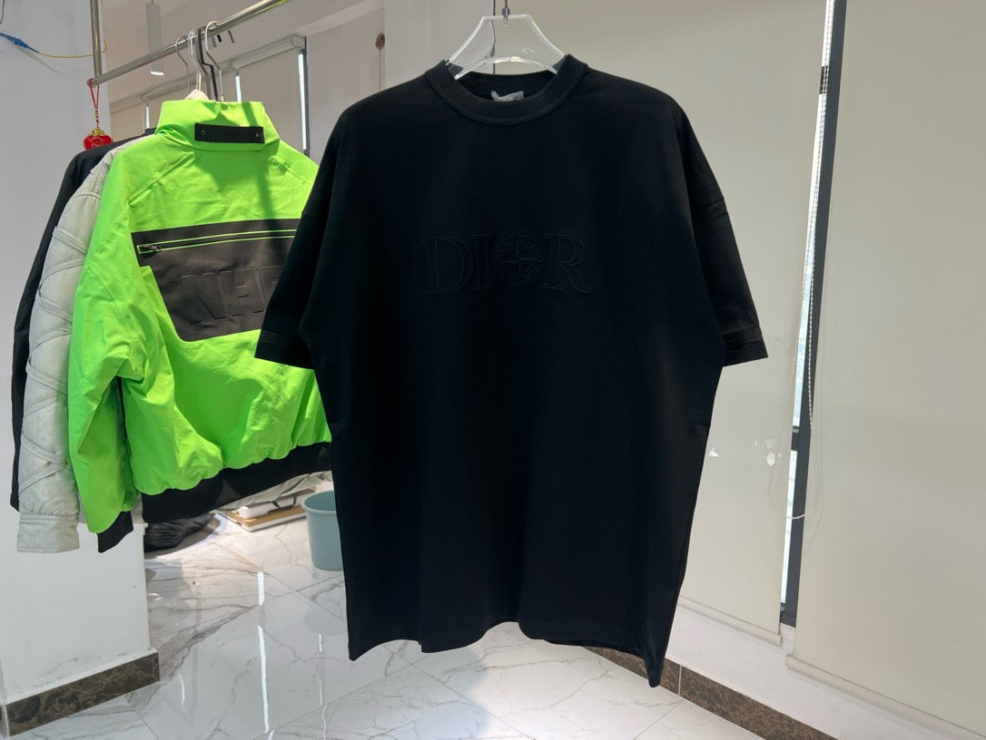 T-shirt - Dior and Stone Island, coupe oversize