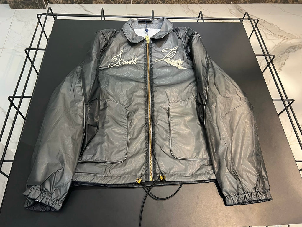 Blouson brodé en nylon