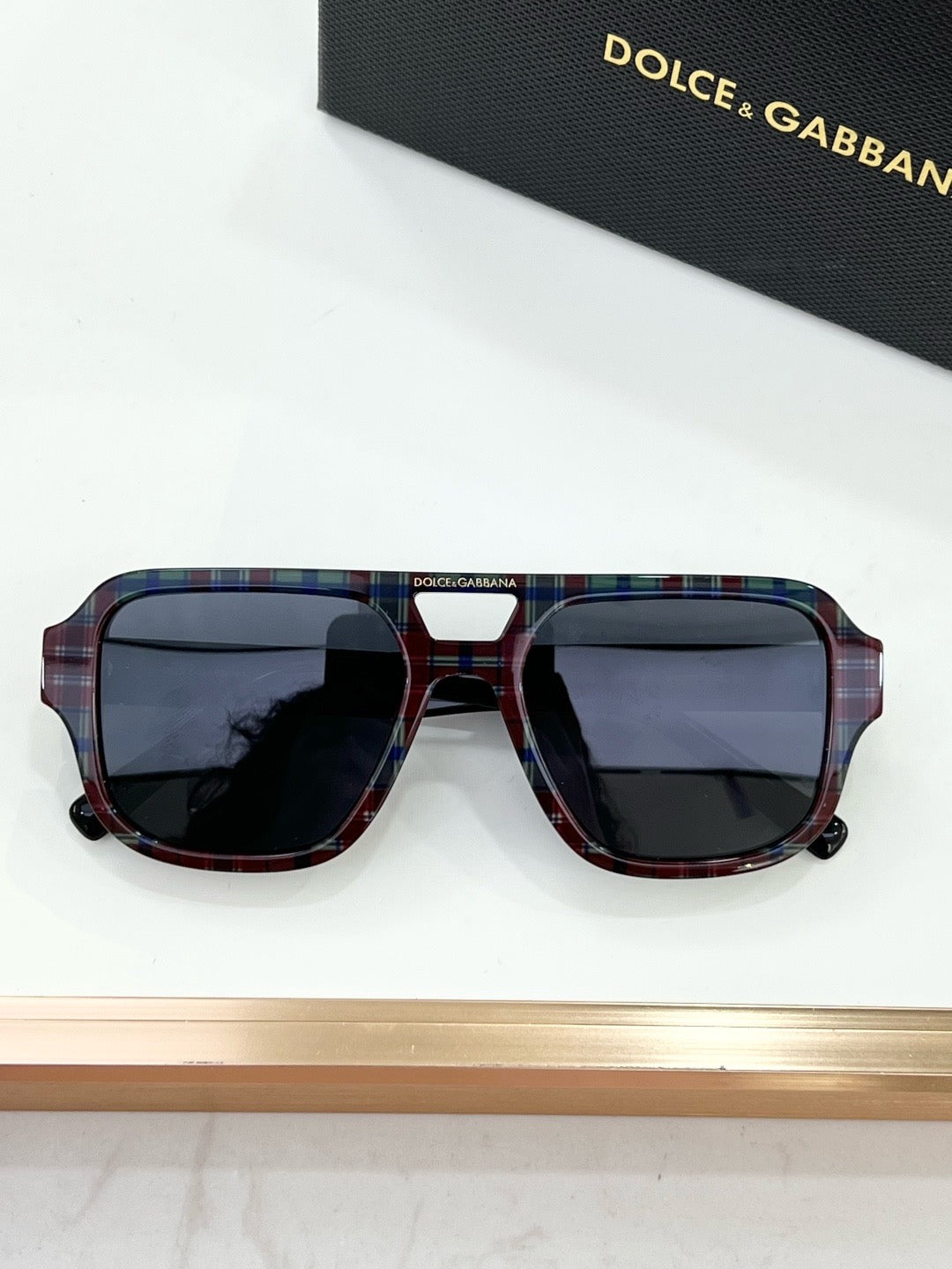 D&G DX4003
