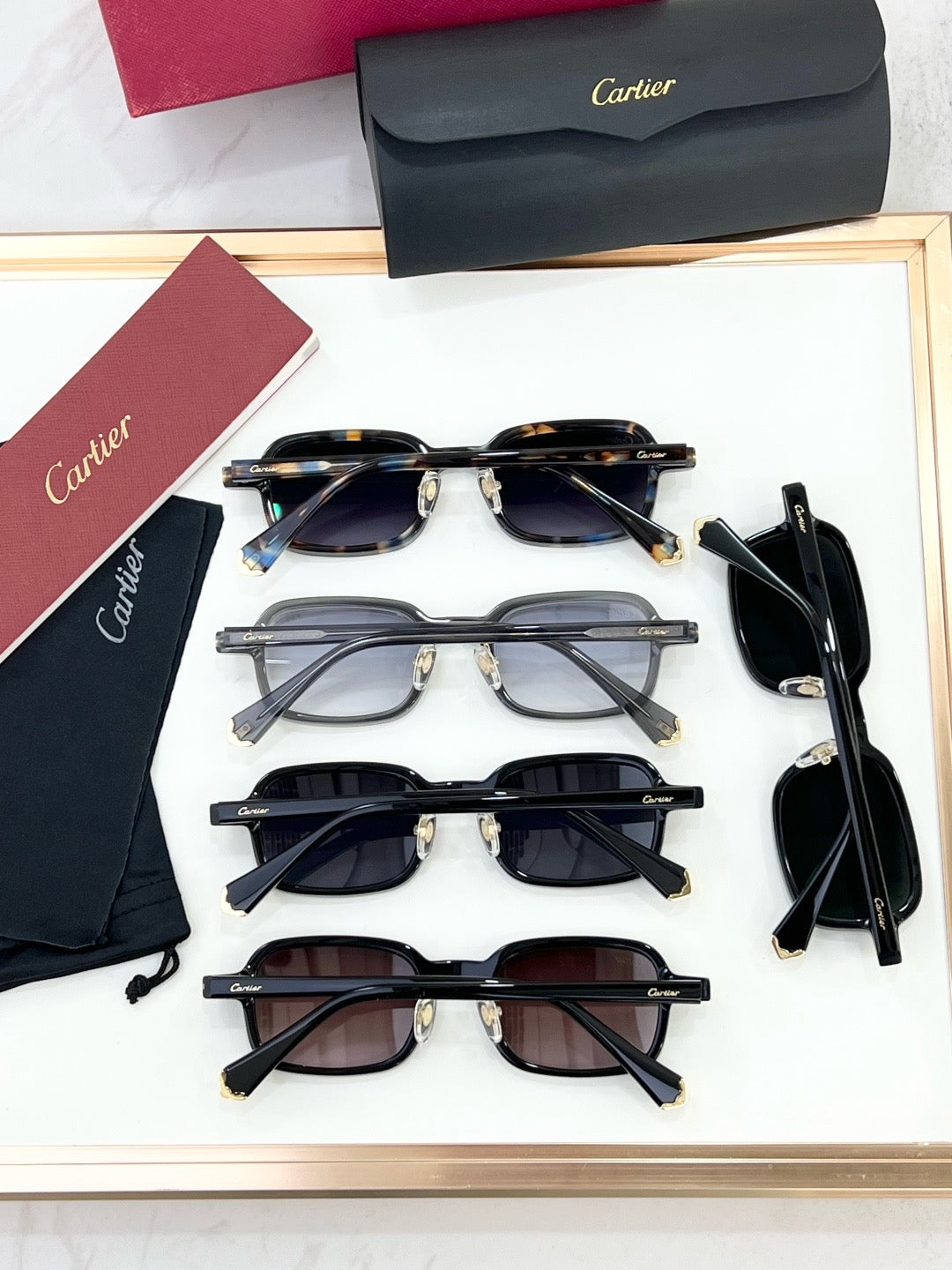 Cartie*  CT0539