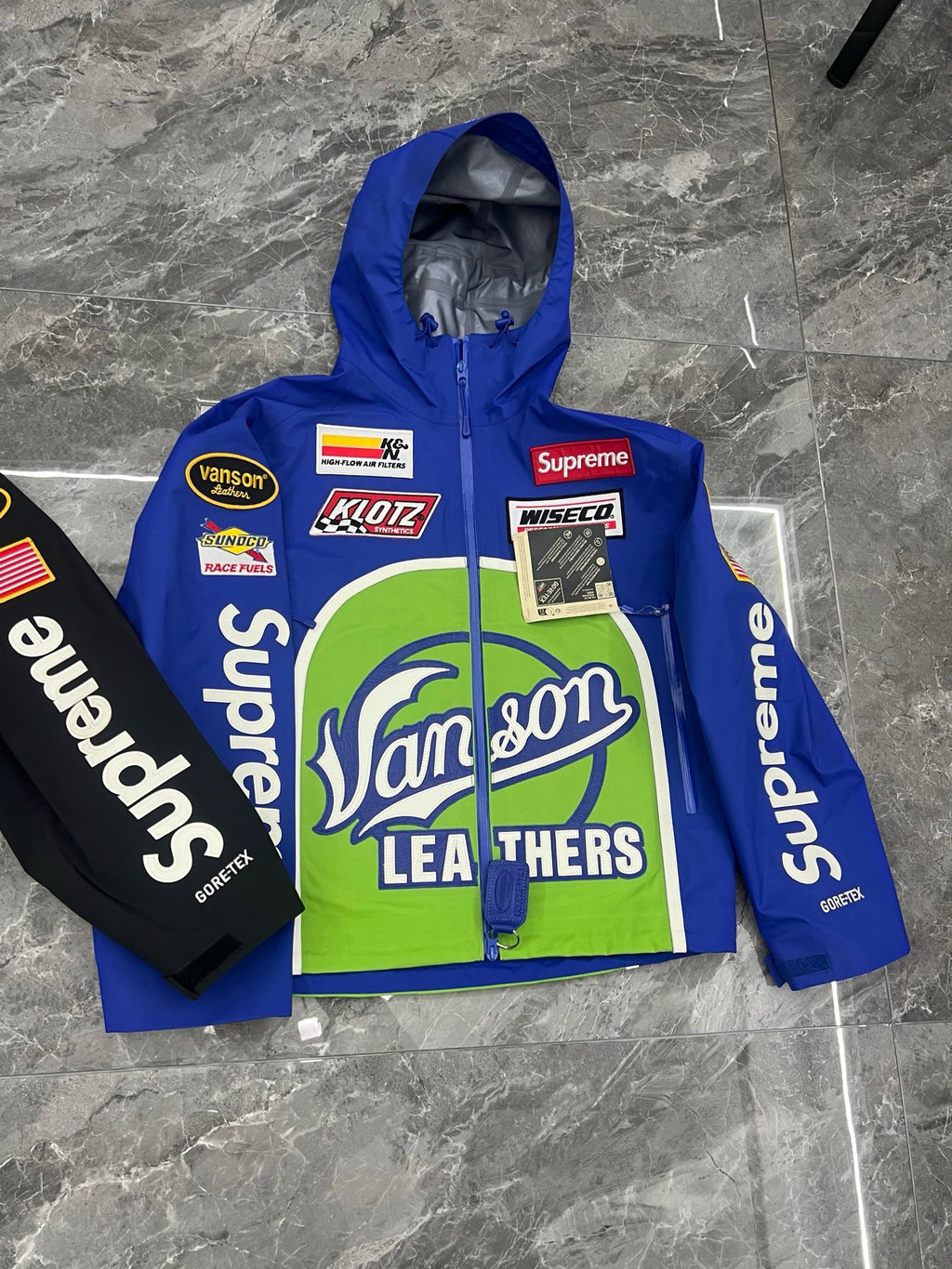 Veste Supreme Vanson en cuir GORE-TEX