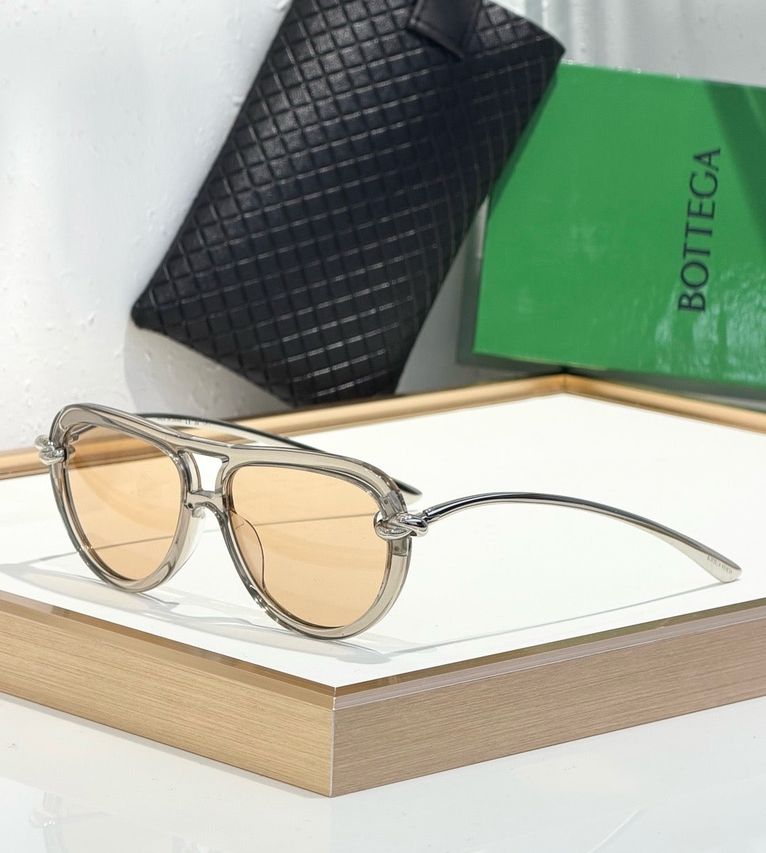 Bottega BV1418S