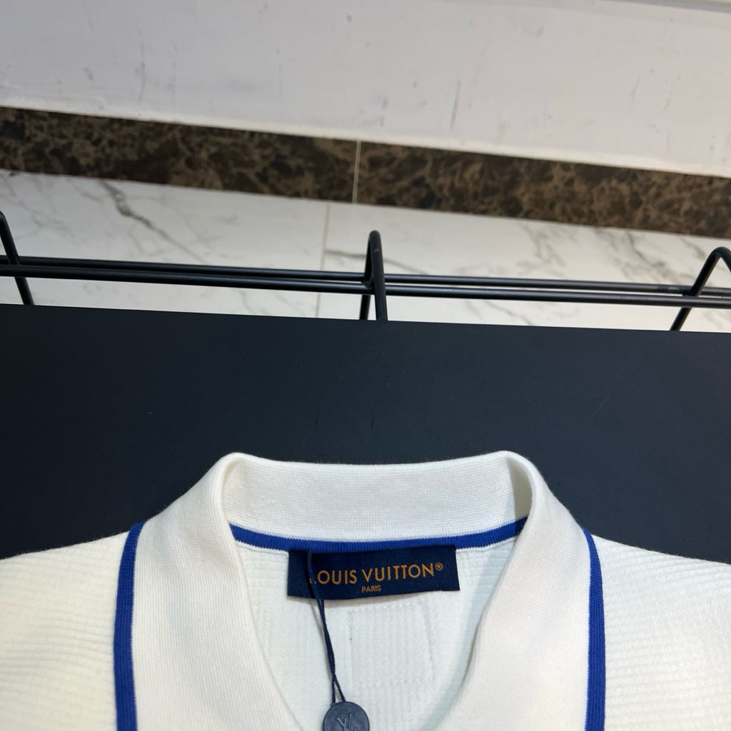 Chemise manches courtes emblématique en maille gaufrée