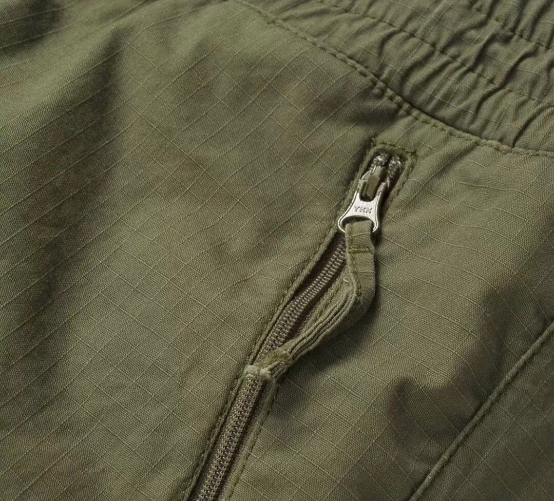 CARHARTT WIP
Cargo Jogger