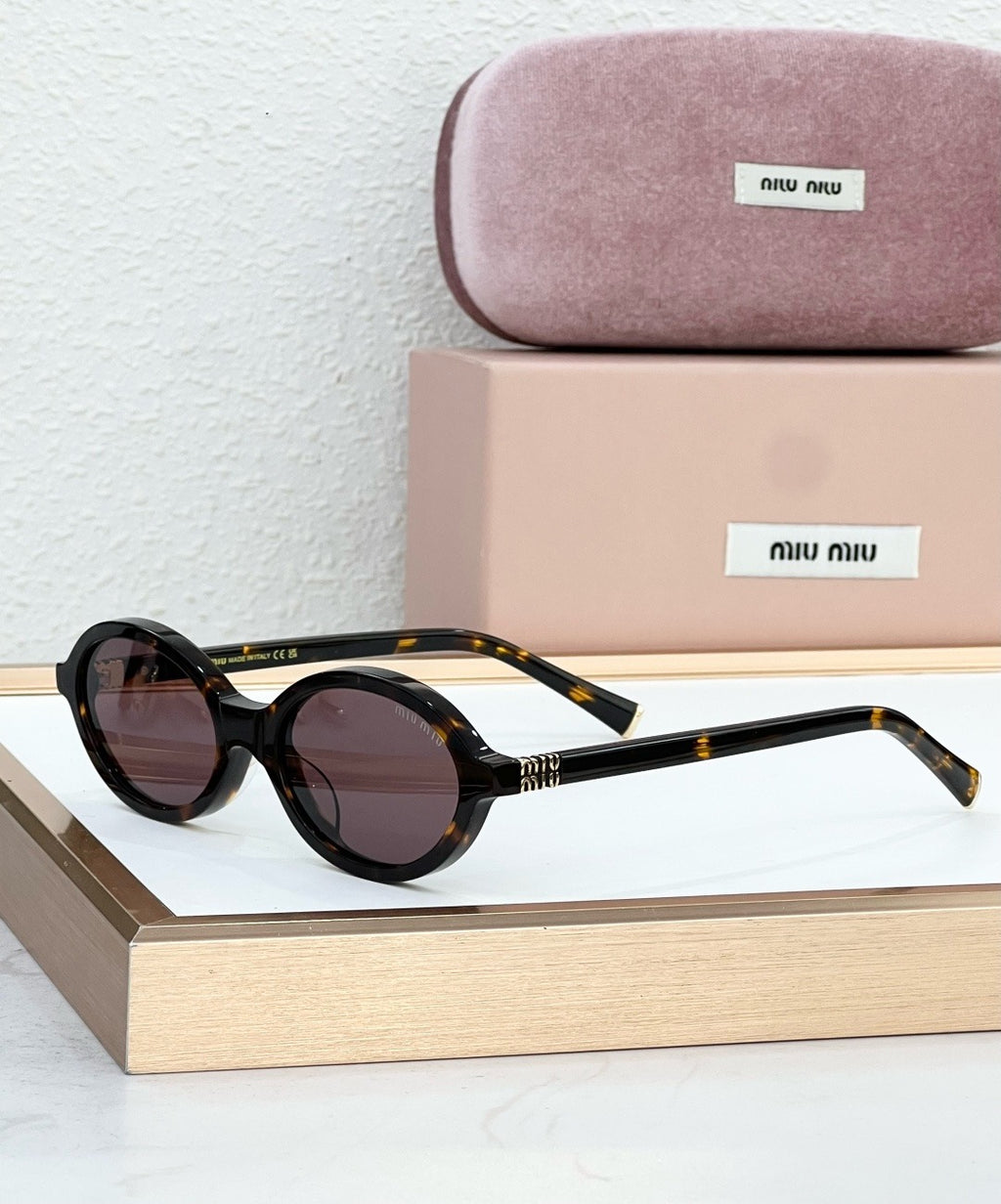 MIU MIU OMU 01XV