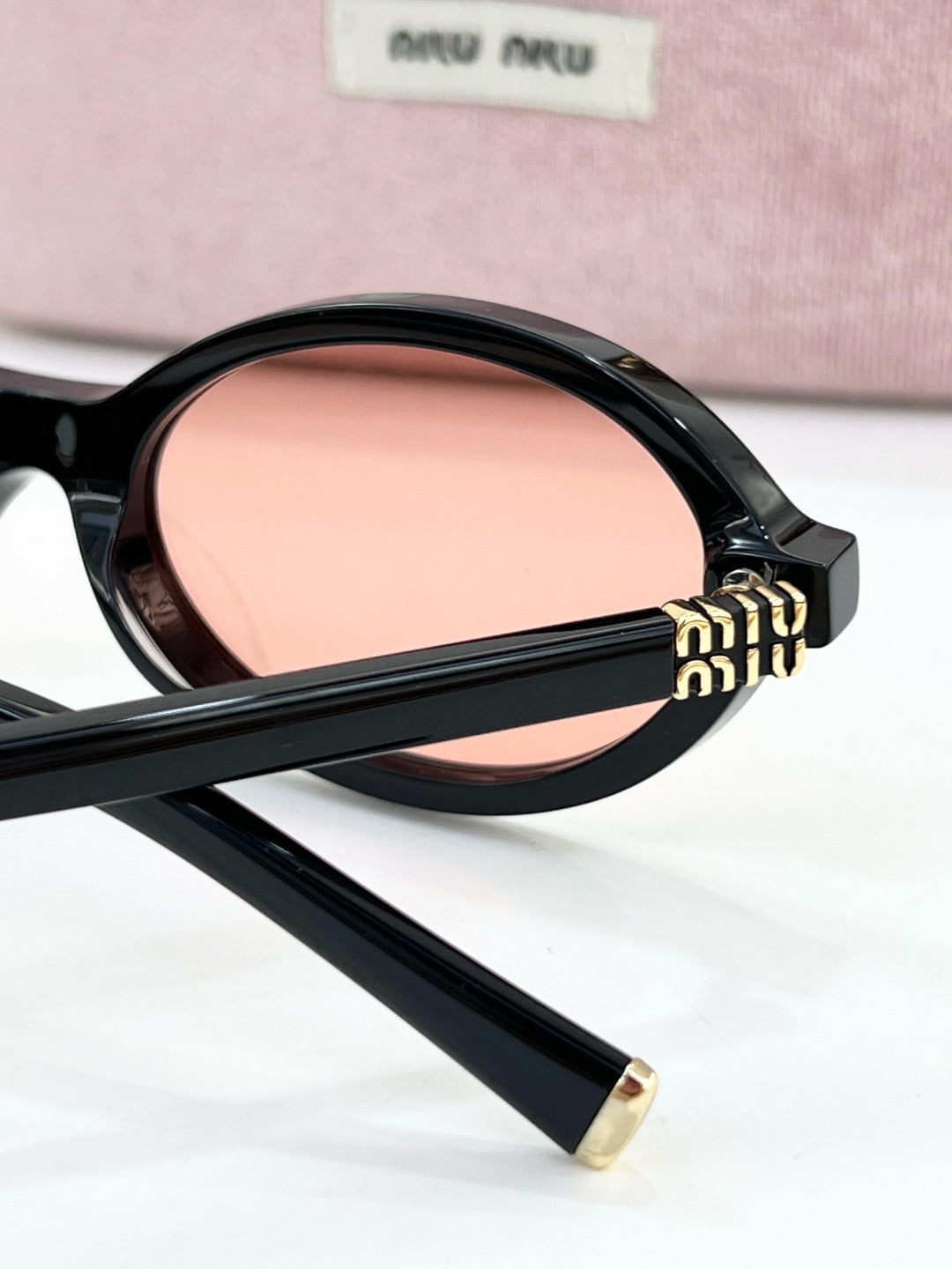 MIU MIU OMU 01XV