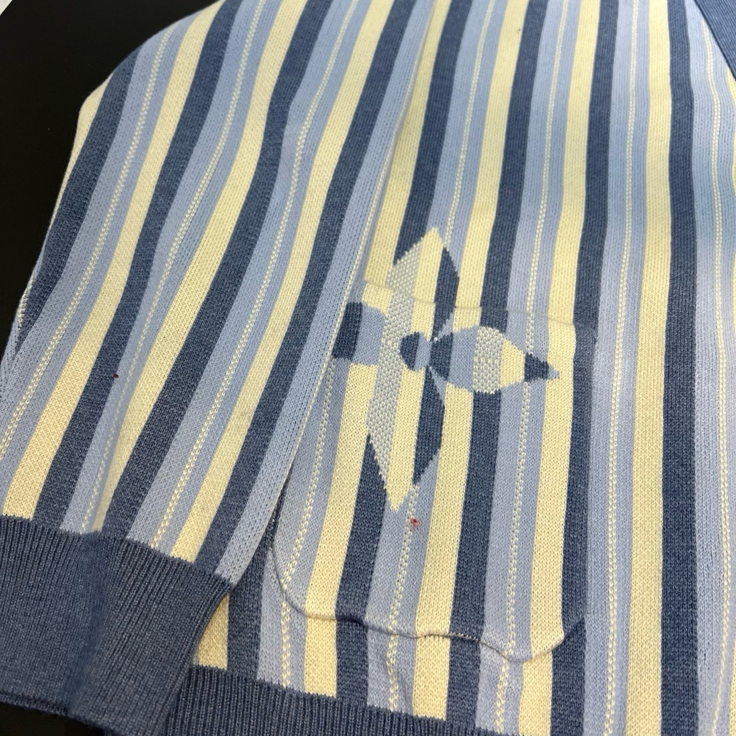 Cardigan en jacquard à rayures