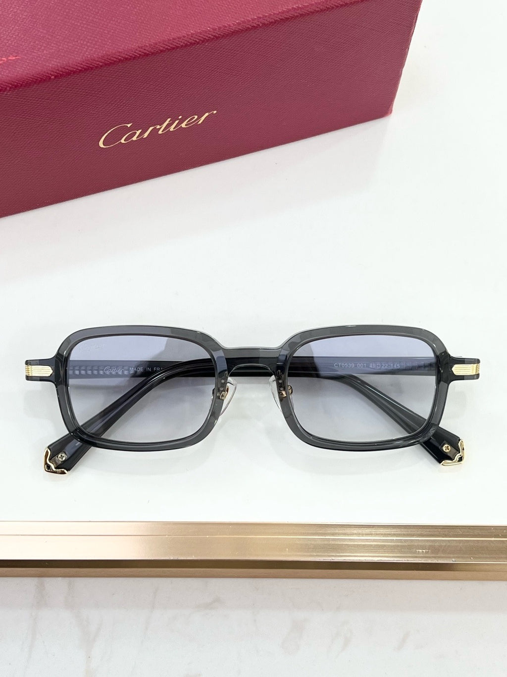 Cartie*  CT0539