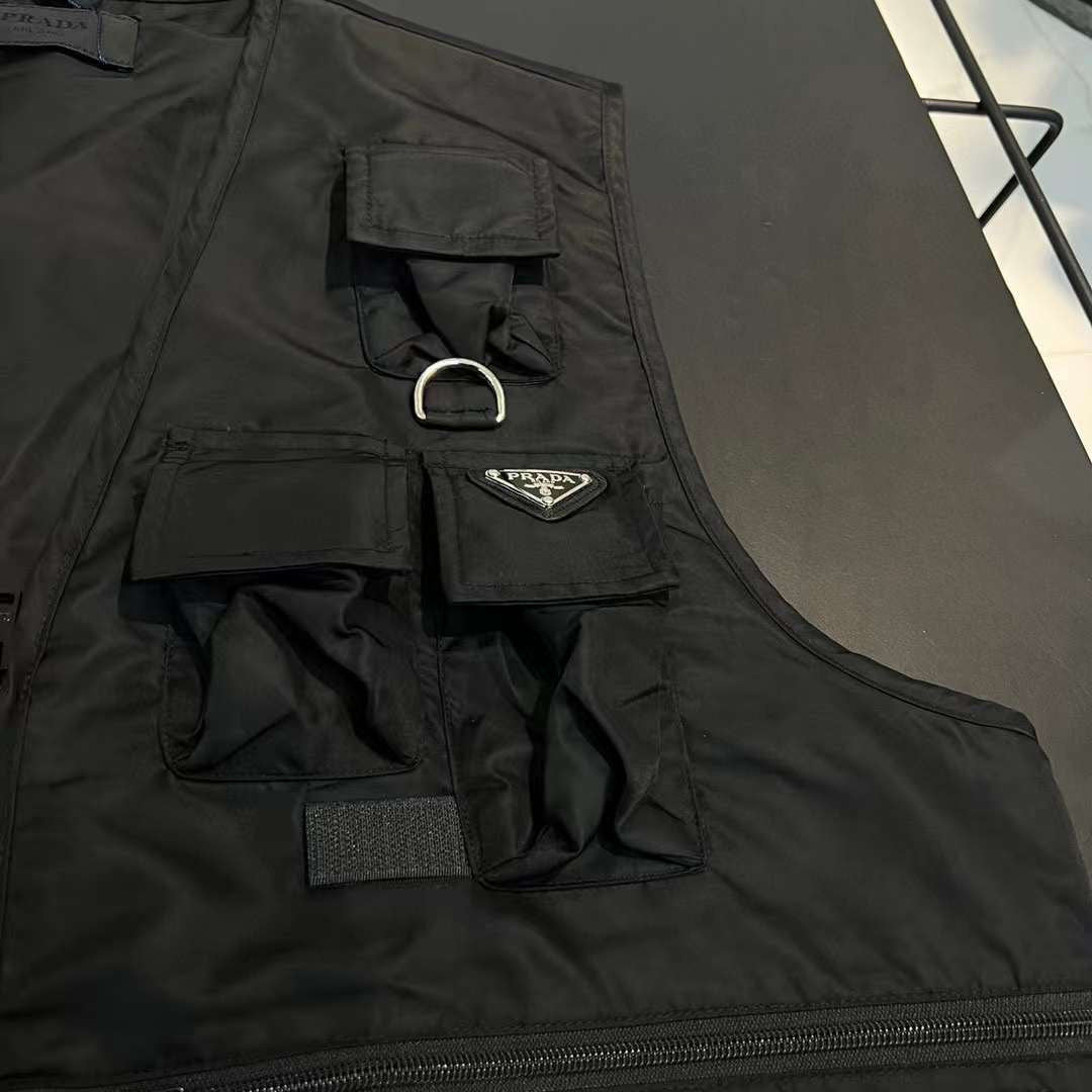 Prada - Gilet à poches cargo