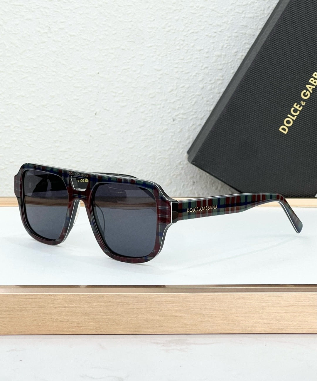 D&G DX4003