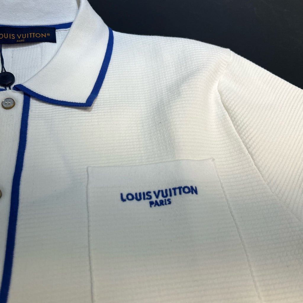 Chemise manches courtes emblématique en maille gaufrée
