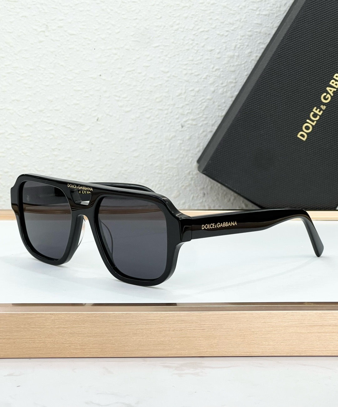 D&G DX4003