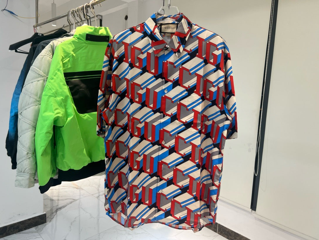 Chemise en soie à imprimé Gucci pixel