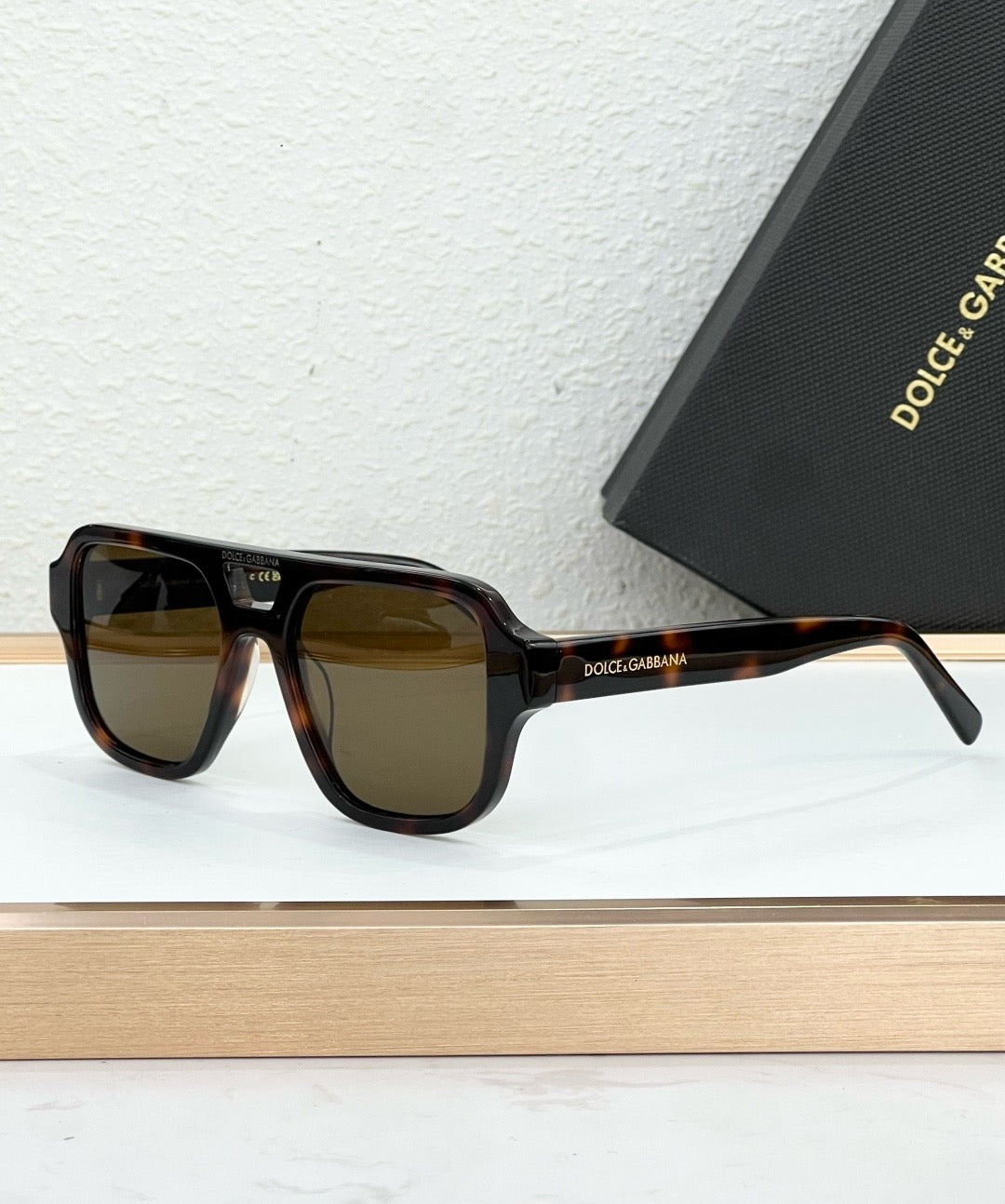 D&G DX4003