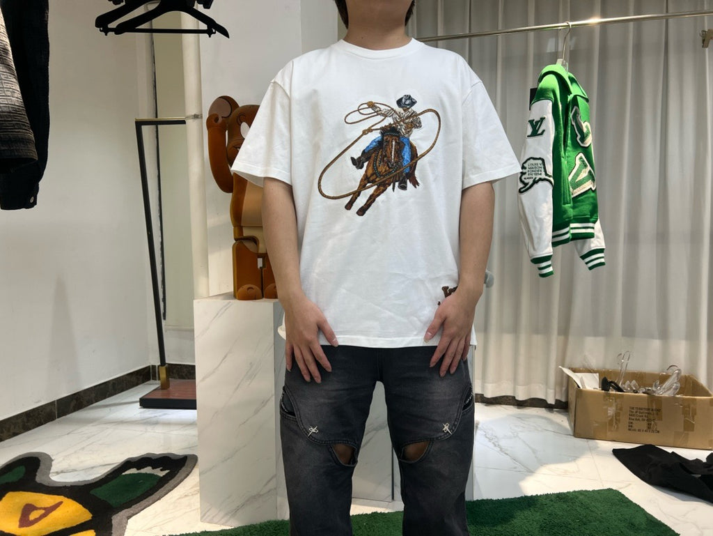Tee-shirt graphique brodé en coton cow-boy