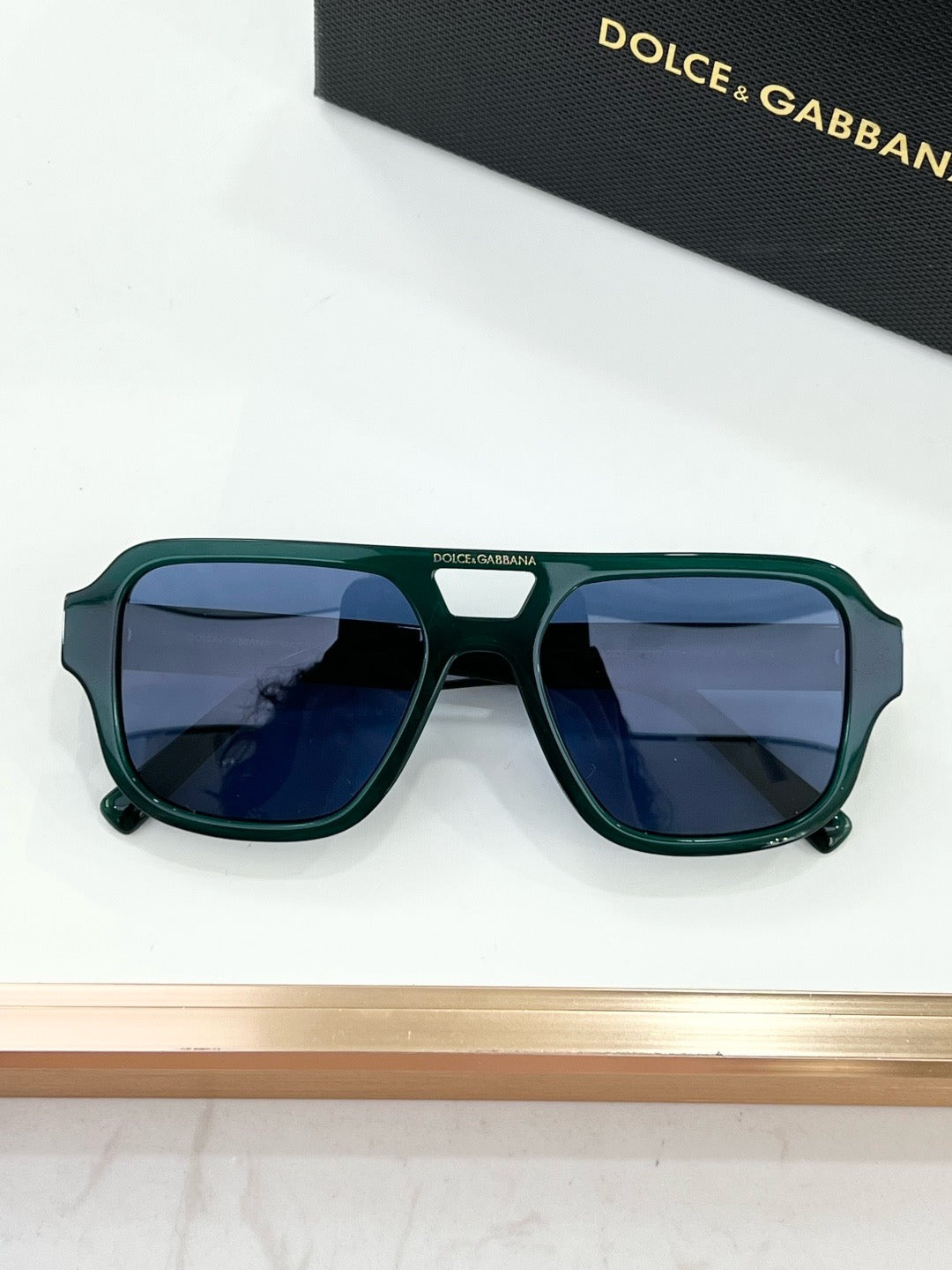D&G DX4003