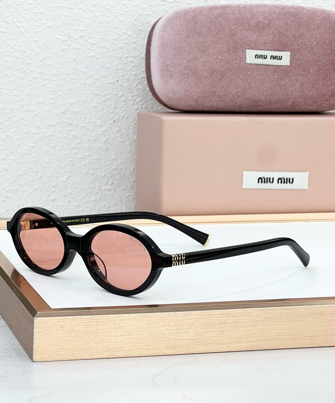 MIU MIU OMU 01XV