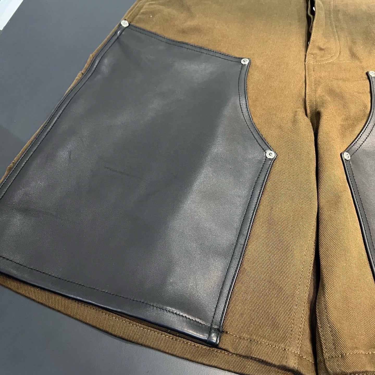 Chrome Hearts double knee short
