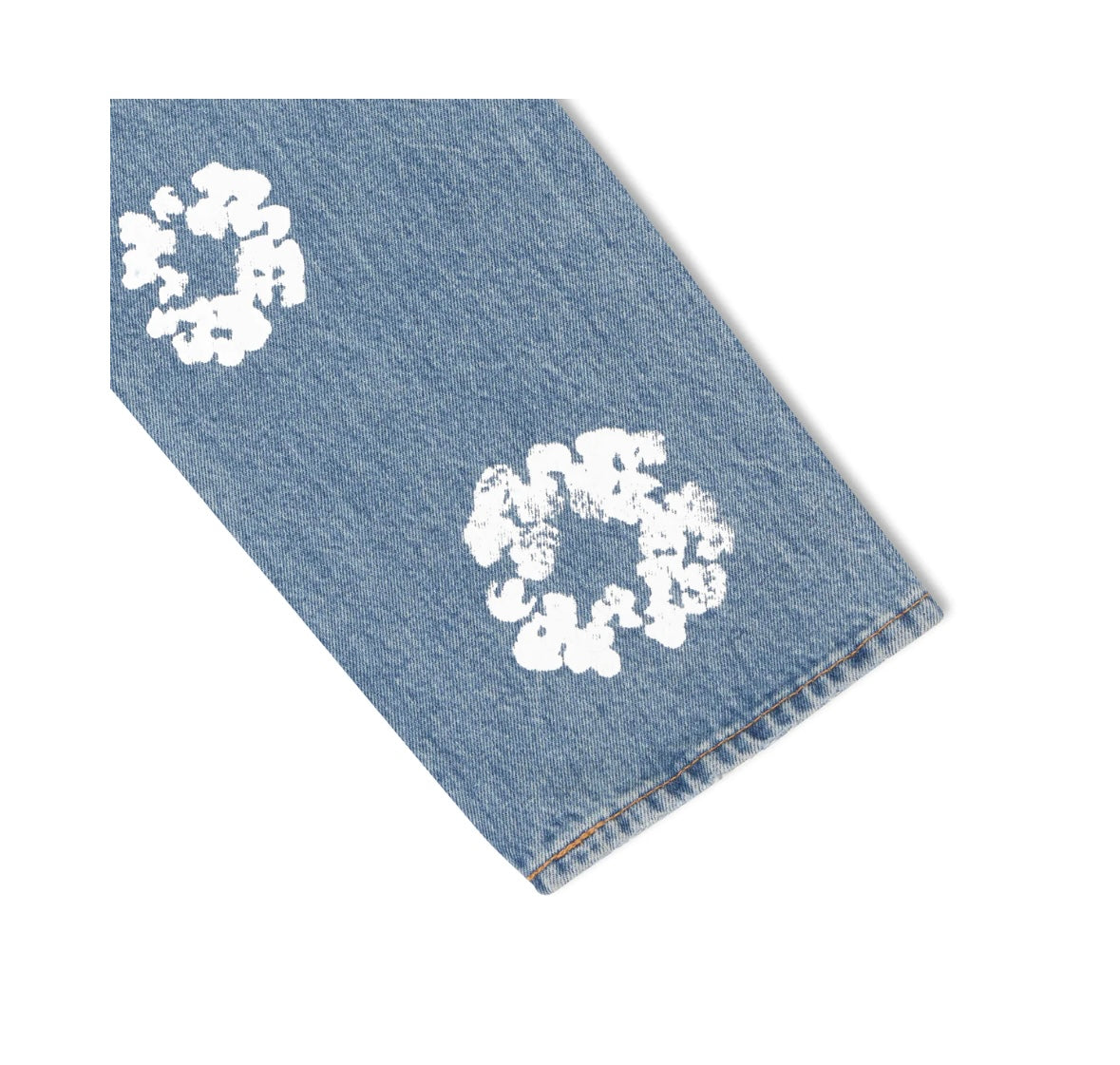 THE COTTON WREATH JEAN LIGHT WASH