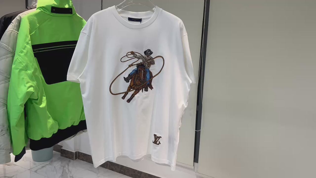 Tee-shirt graphique brodé en coton cow-boy