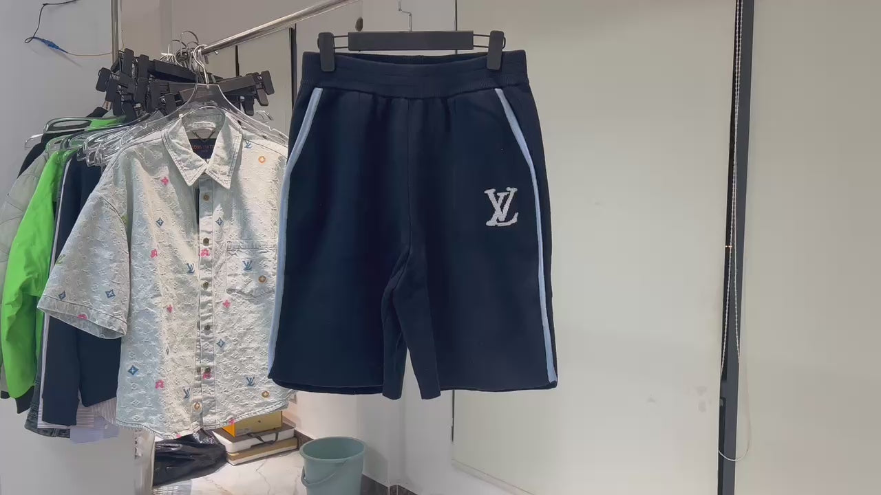 Short en laine à signature Louis Vuitton
