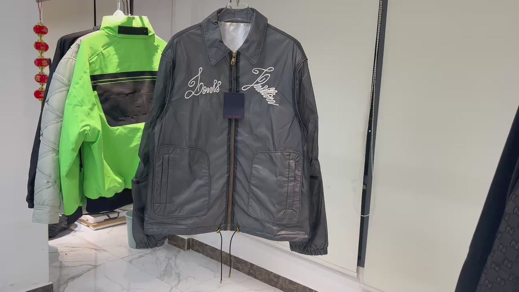 Blouson brodé en nylon