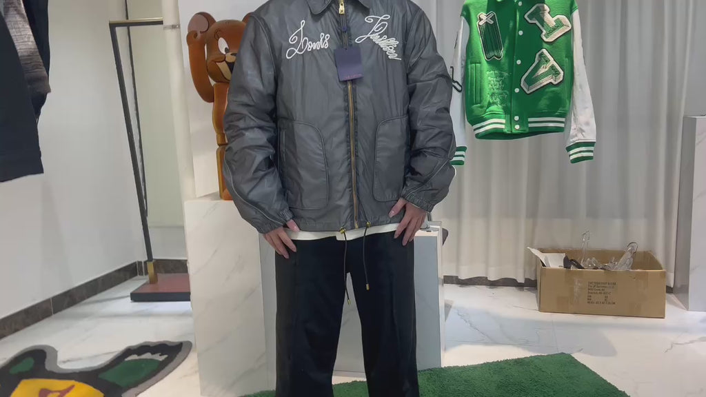 Blouson brodé en nylon